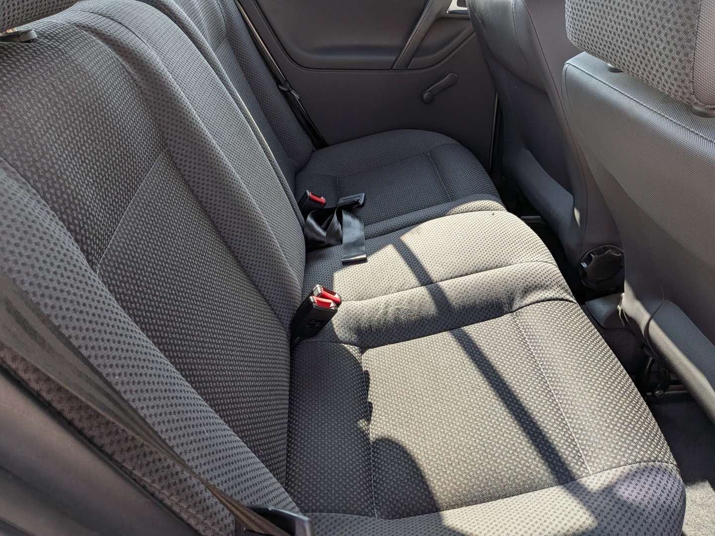 <p>2001 VW POLO SE</p>