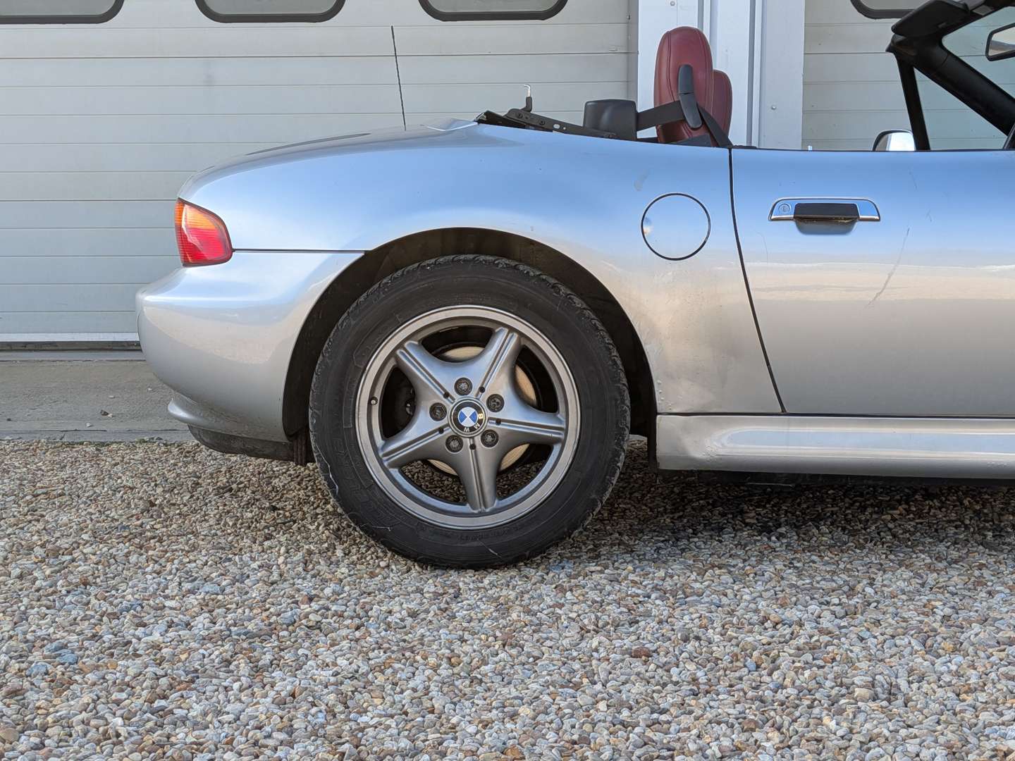 <p>1997 BMW Z3 1.9 ROADSTER</p>