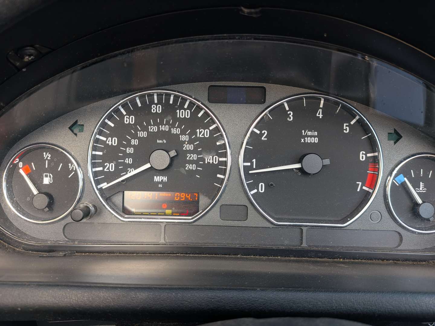 <p>1997 BMW Z3 1.9 ROADSTER</p>