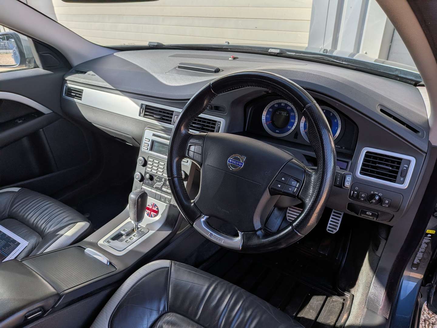 <p>2008 VOLVO V70 SE SPORT T6 AUTO 4X4</p>