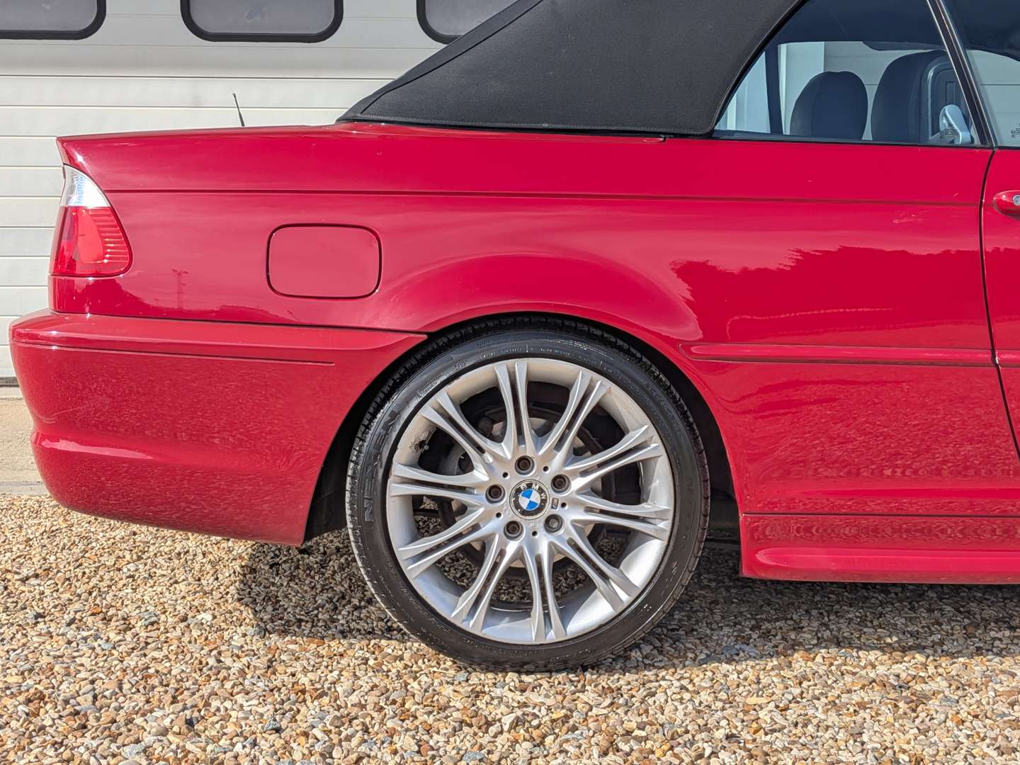 <p>2005 BMW 318CI E46 CONVERTIBLE</p>