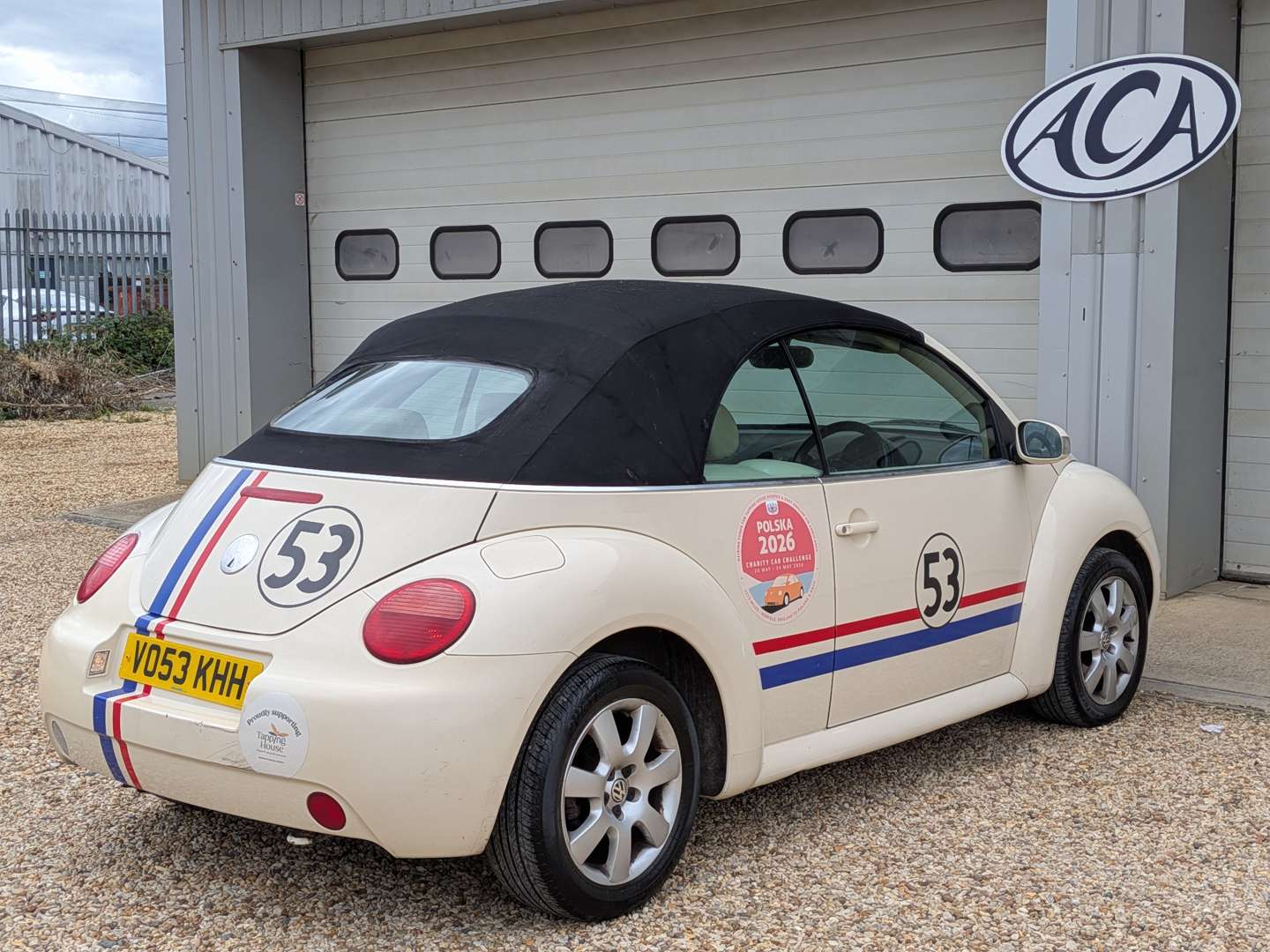 <p>2003 VW BEETLE CABRIOLET</p>