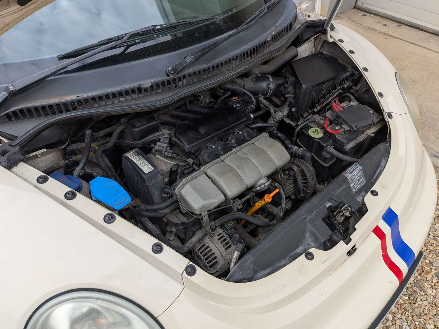 <p>2003 VW BEETLE CABRIOLET</p>