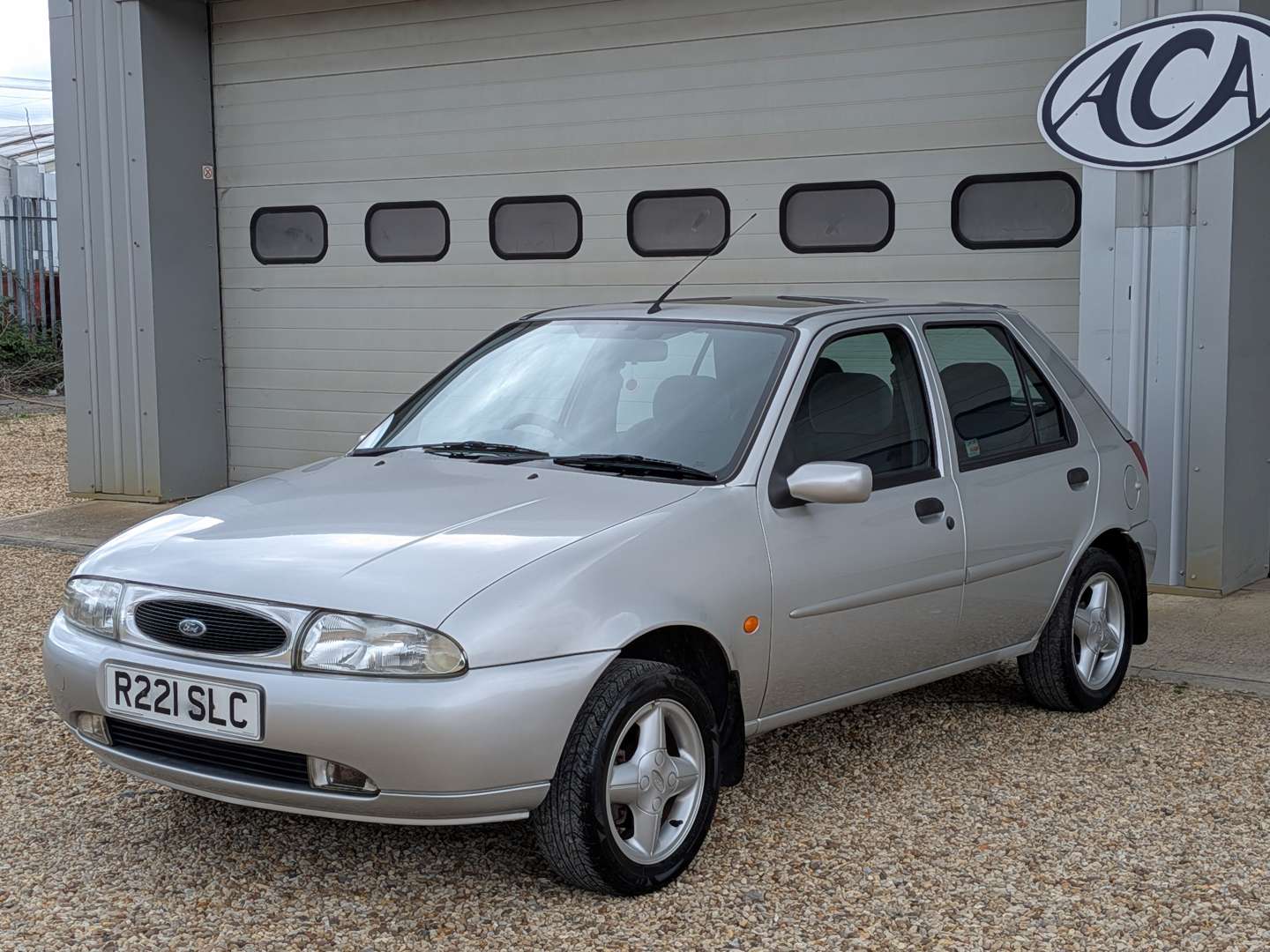 <p>1998 FORD FIESTA GHIA X</p>