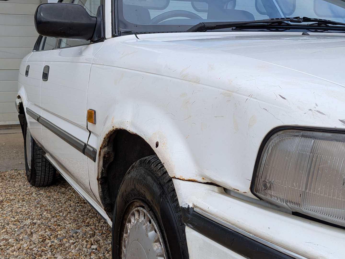 <p>1990 TOYOTA COROLLA GL - ONE OWNER FROM NEW</p>