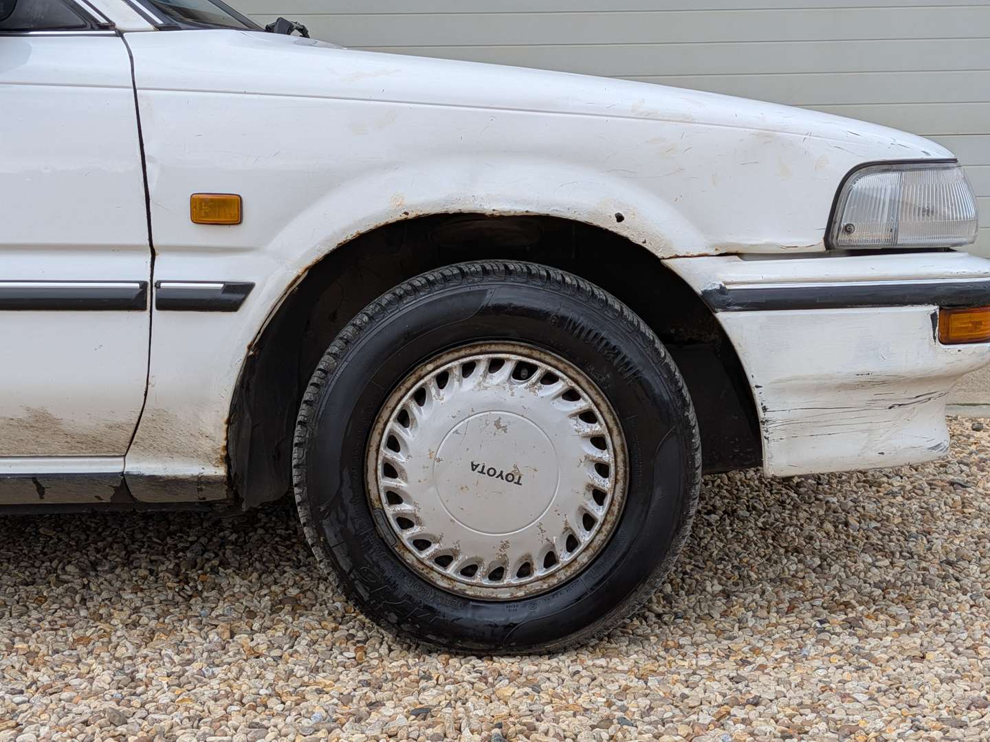 <p>1990 TOYOTA COROLLA GL - ONE OWNER FROM NEW</p>