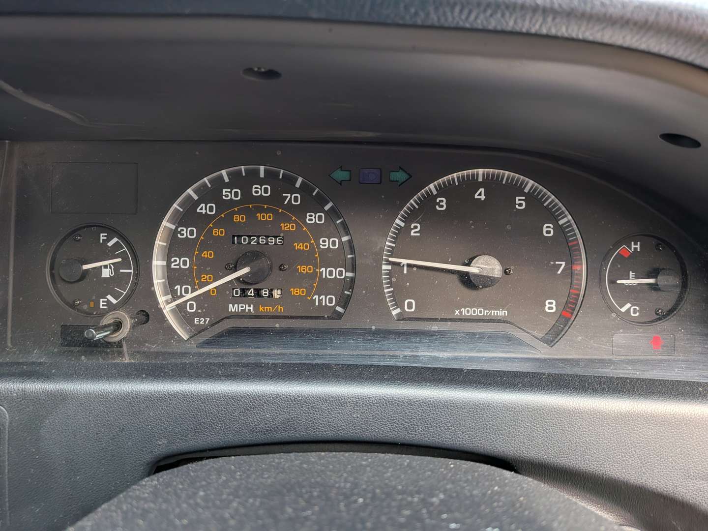 <p>1990 TOYOTA COROLLA GL - ONE OWNER FROM NEW</p>