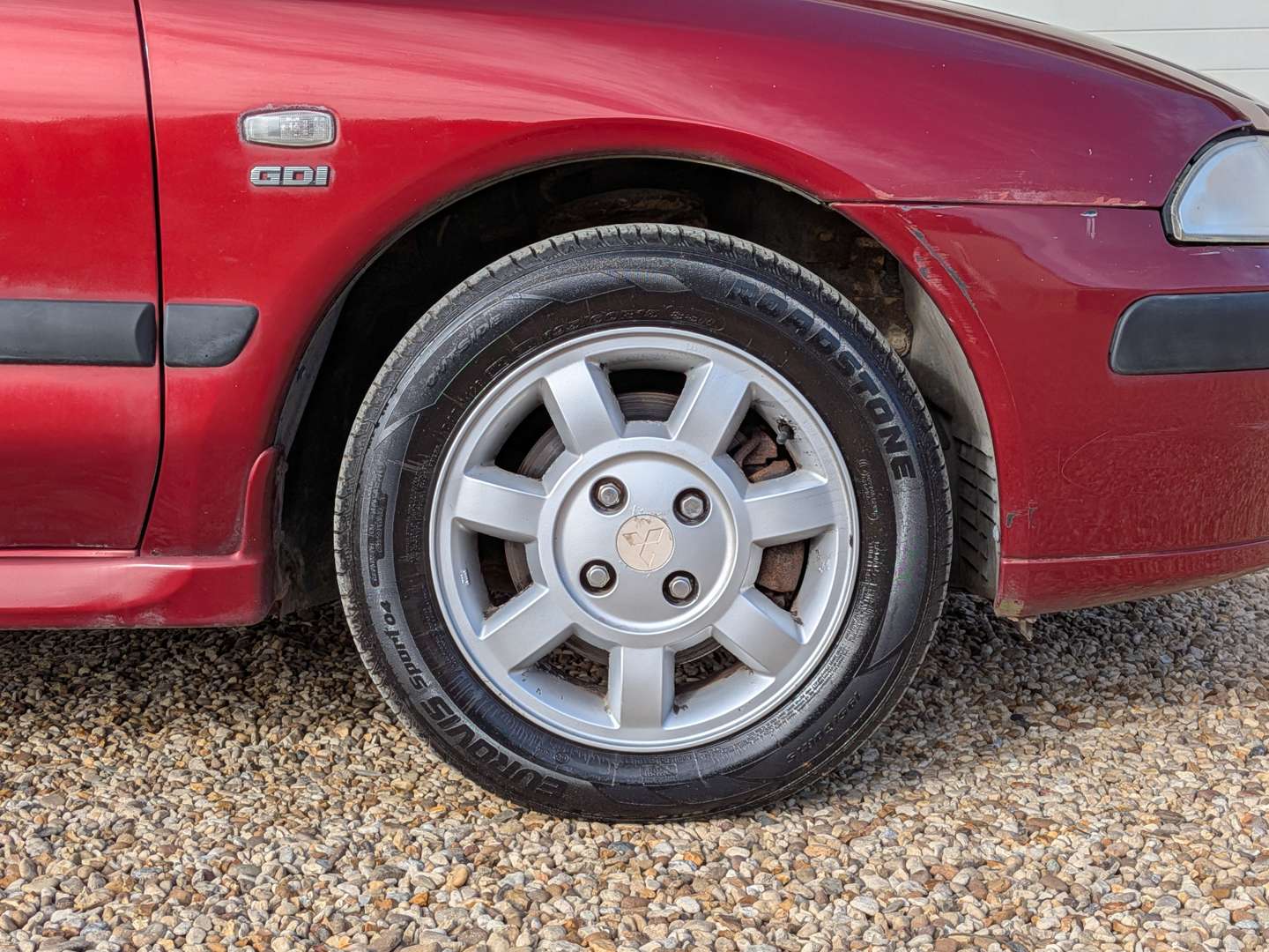 <p>2000 MITSUBISHI CARISMA ELEGANCE GDI</p>
