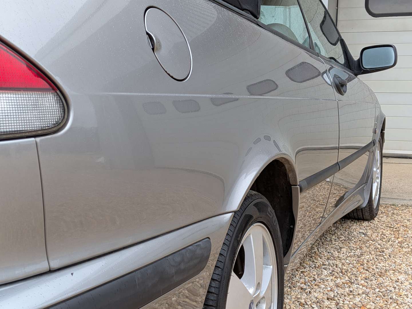 <p>2002 SAAB 9-3 SE TURBO</p>
