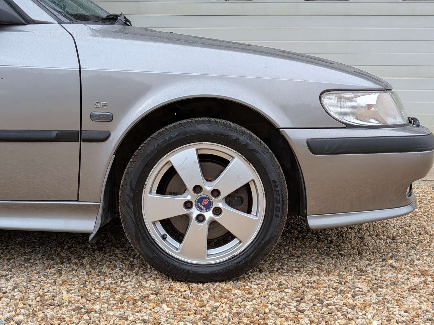 <p>2002 SAAB 9-3 SE TURBO</p>