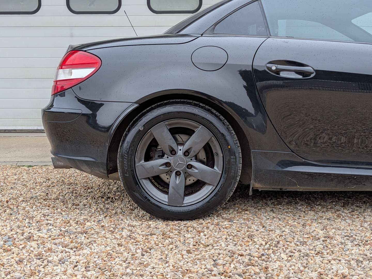 <p>2005 MERCEDES SLK 200 KOMPRESSOR R171&nbsp;</p>