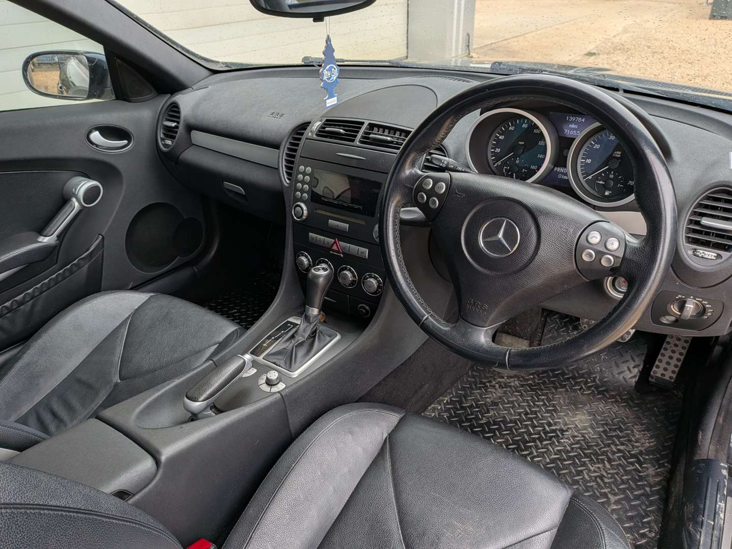 <p>2005 MERCEDES SLK 200 KOMPRESSOR R171&nbsp;</p>