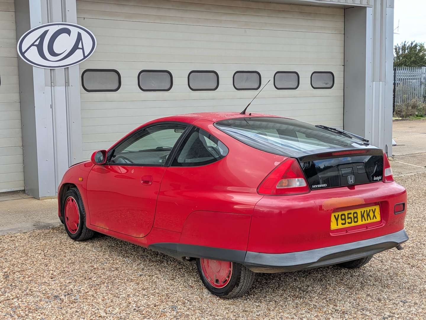 <p>2001 HONDA INSIGHT</p>