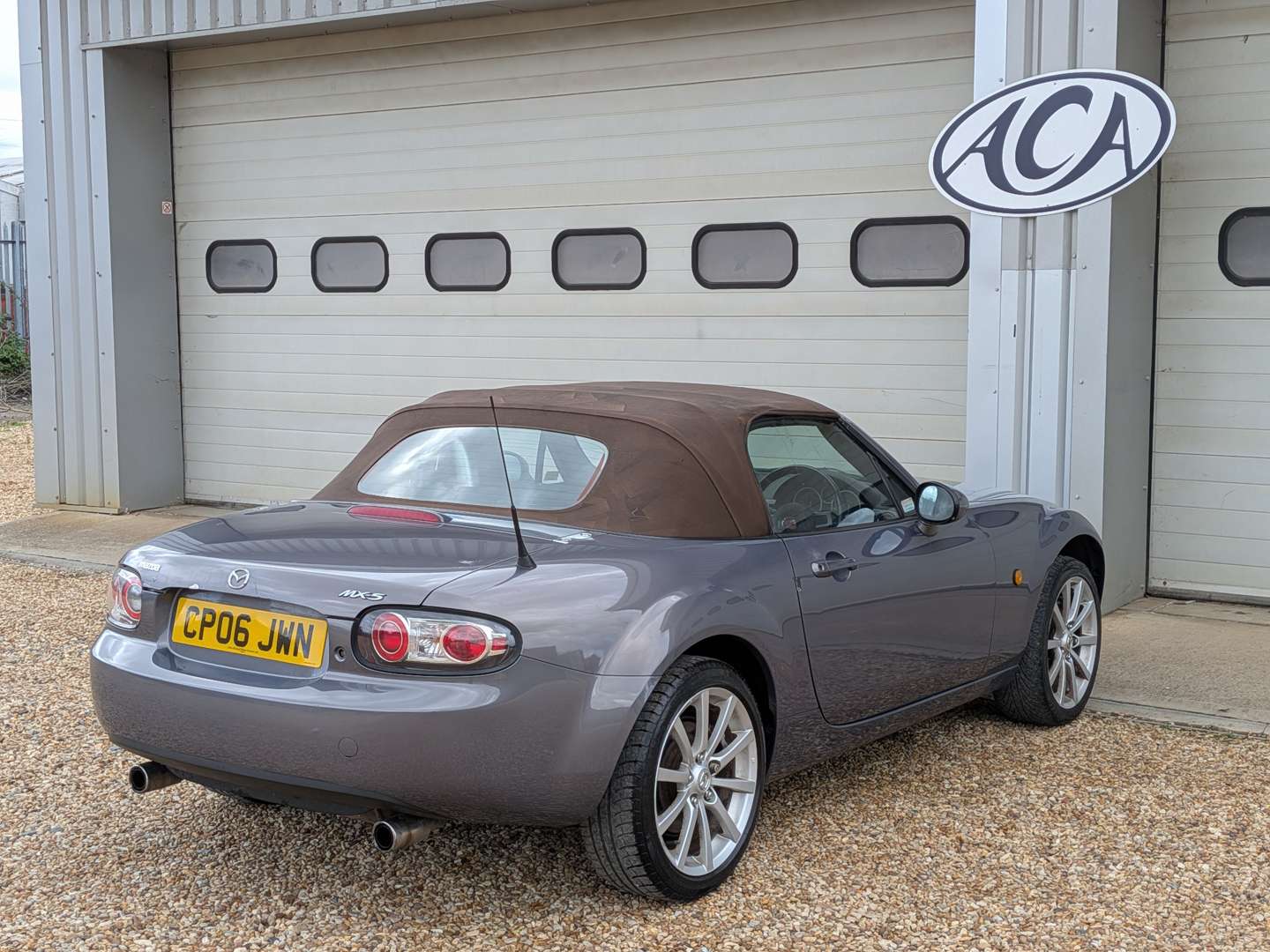 <p>2006 MAZDA MX-5 SPORT</p>