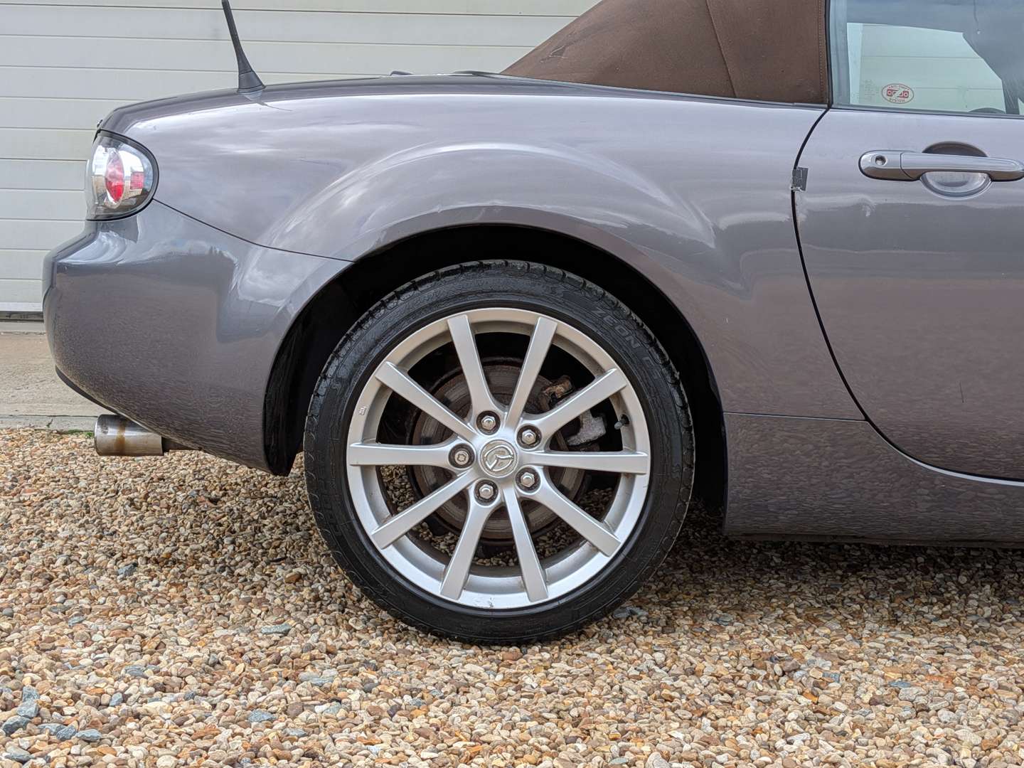<p>2006 MAZDA MX-5 SPORT</p>