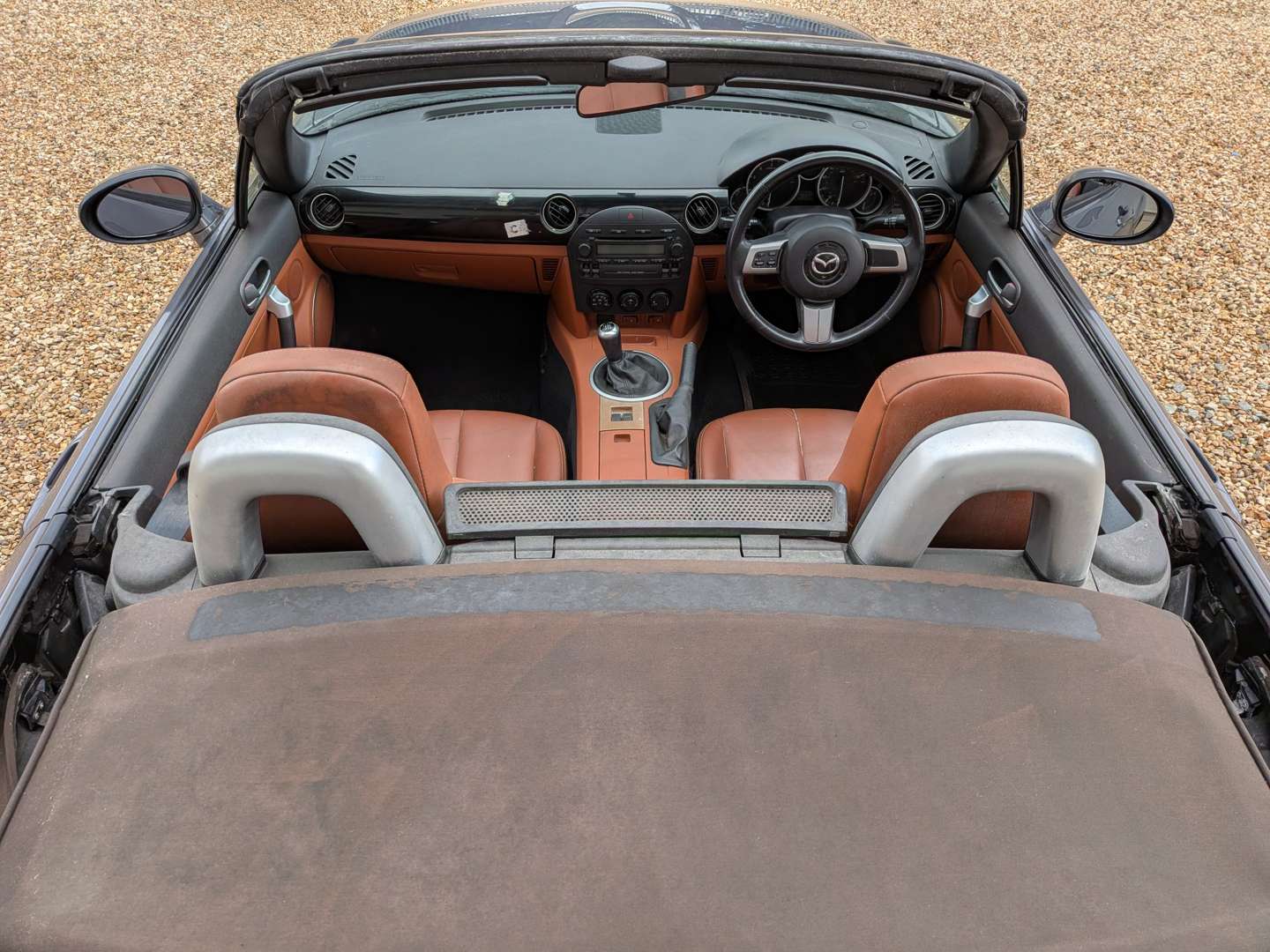 <p>2006 MAZDA MX-5 SPORT</p>