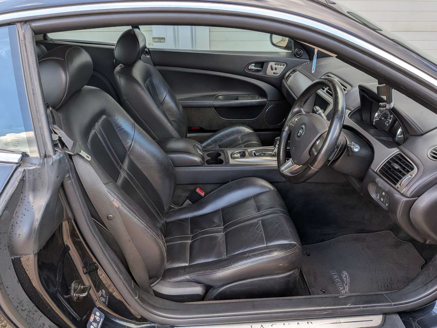 <p>2006 JAGUAR XK AUTO</p>