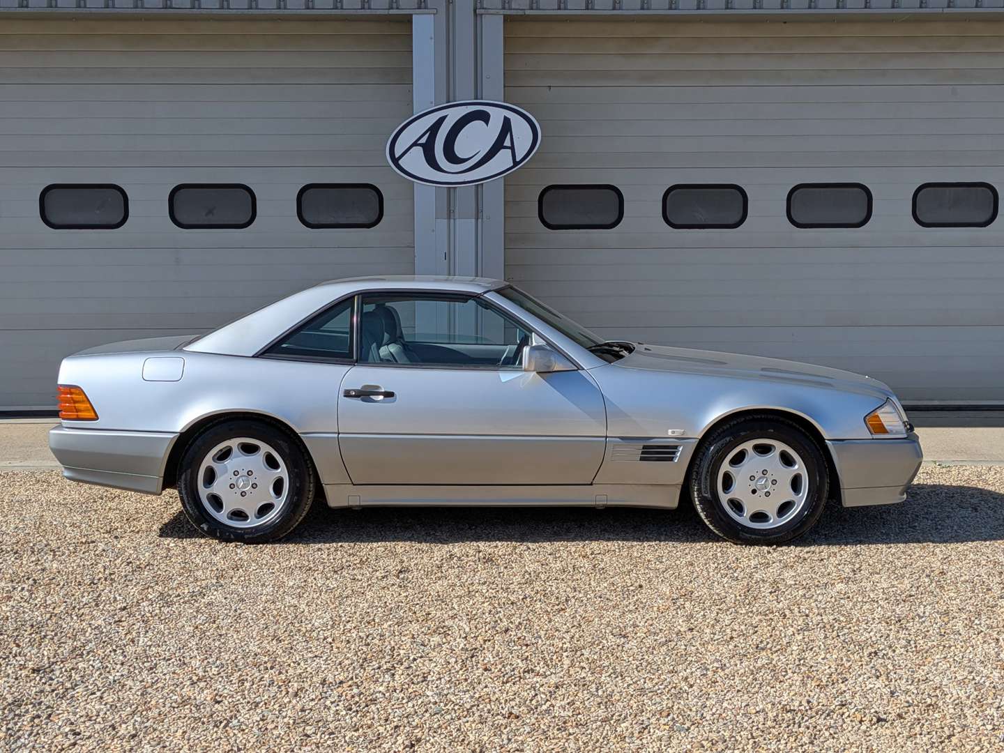 <p>1994 MERCEDES SL500 R129 AUTO CONVERTIBLE</p>