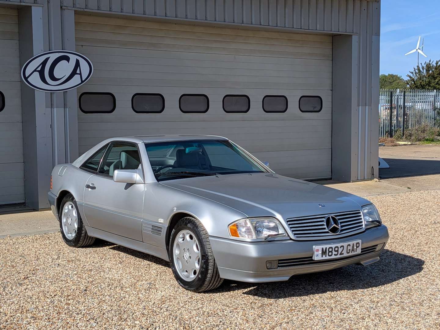 <p>1994 MERCEDES SL500 R129 AUTO CONVERTIBLE</p>