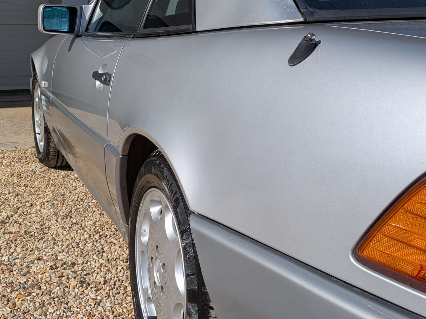 <p>1994 MERCEDES SL500 R129 AUTO CONVERTIBLE</p>