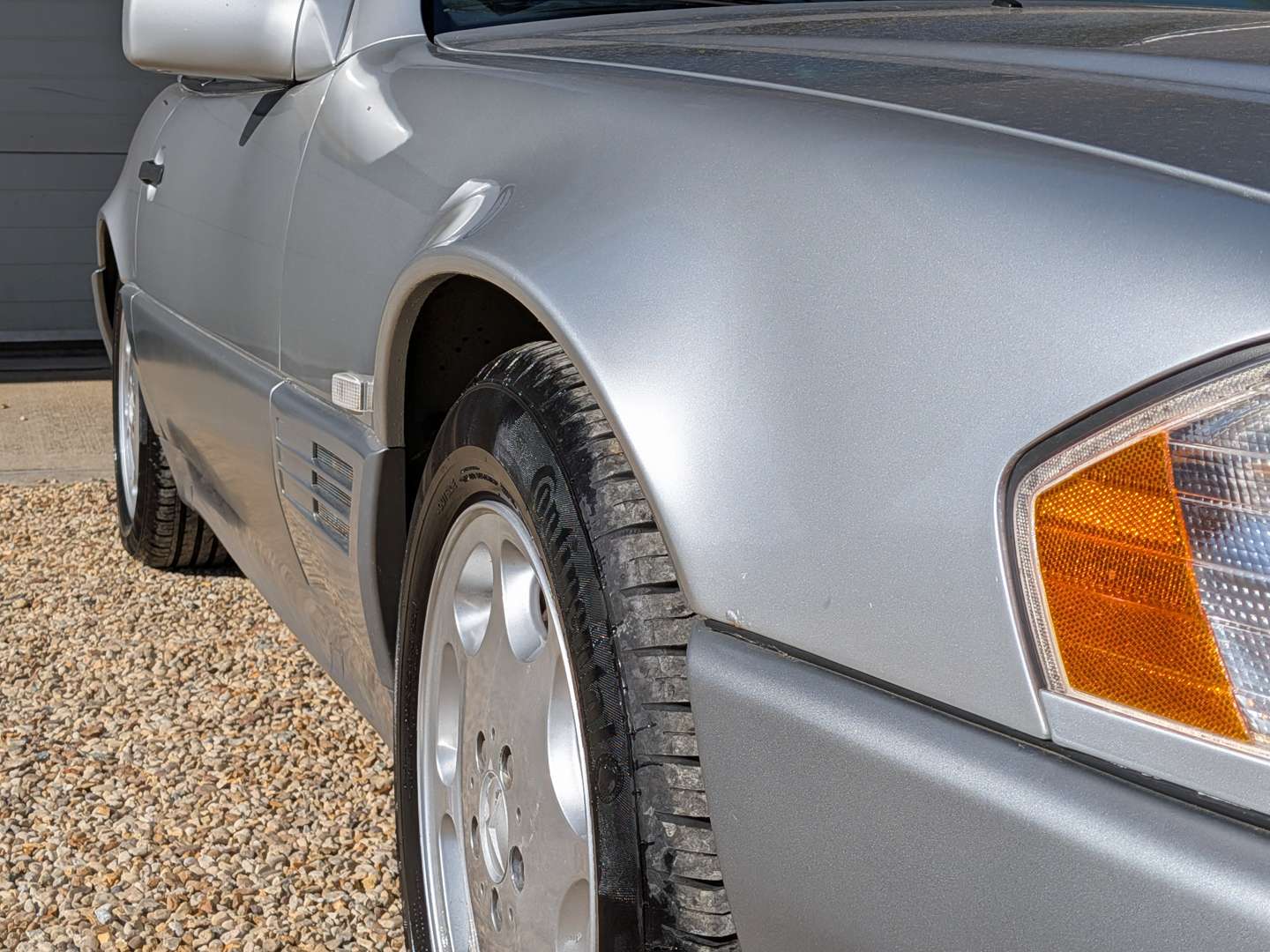 <p>1994 MERCEDES SL500 R129 AUTO CONVERTIBLE</p>