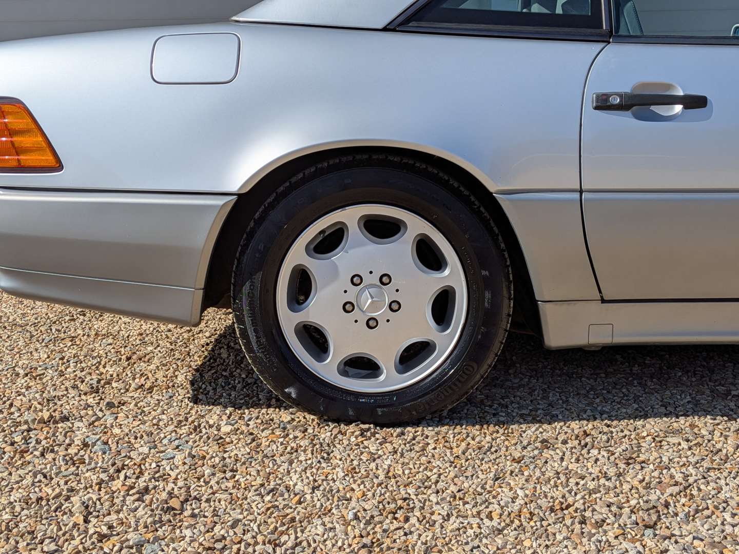 <p>1994 MERCEDES SL500 R129 AUTO CONVERTIBLE</p>