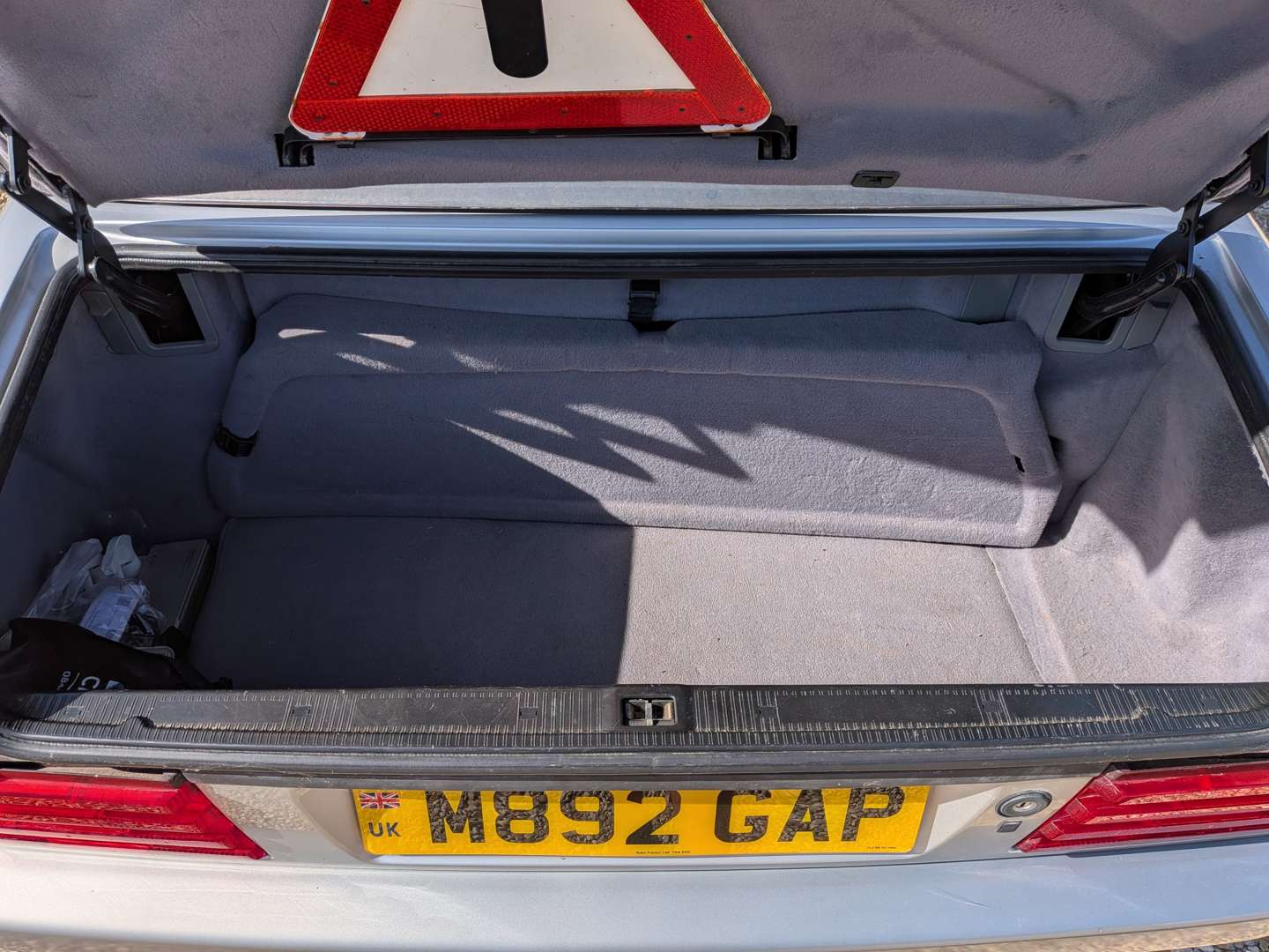 <p>1994 MERCEDES SL500 R129 AUTO CONVERTIBLE</p>