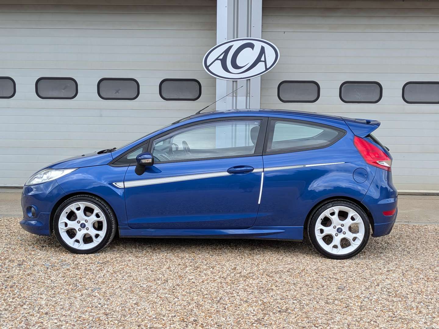 <p>2001 FORD FIESTA S1600</p>