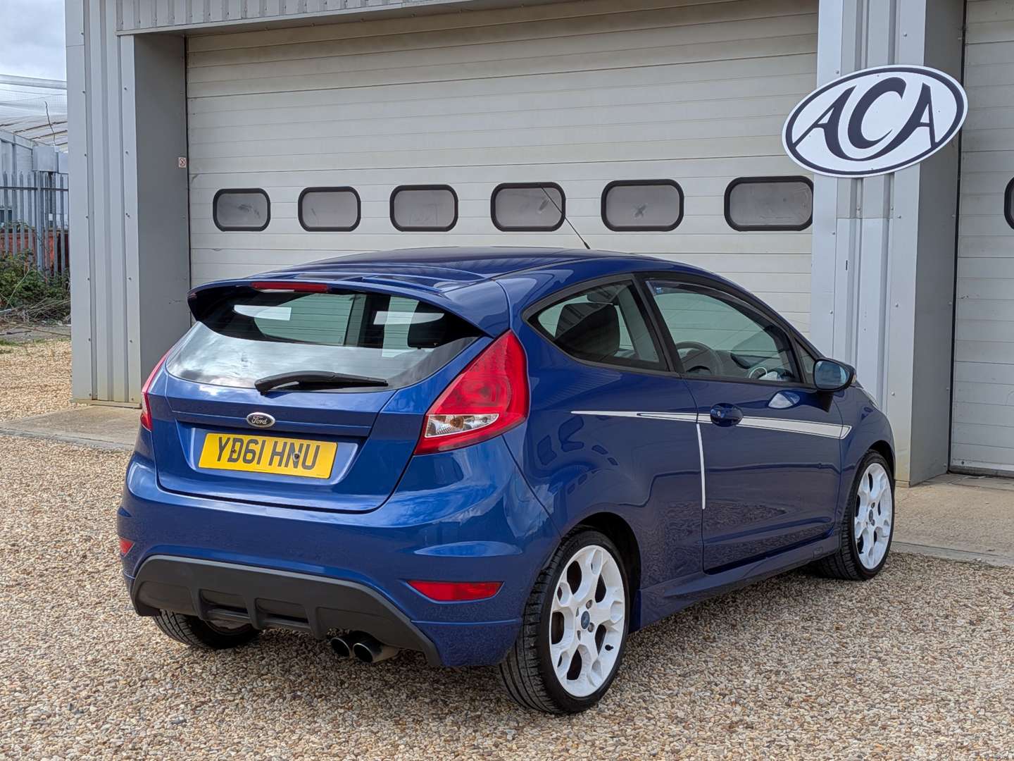 <p>2001 FORD FIESTA S1600</p>