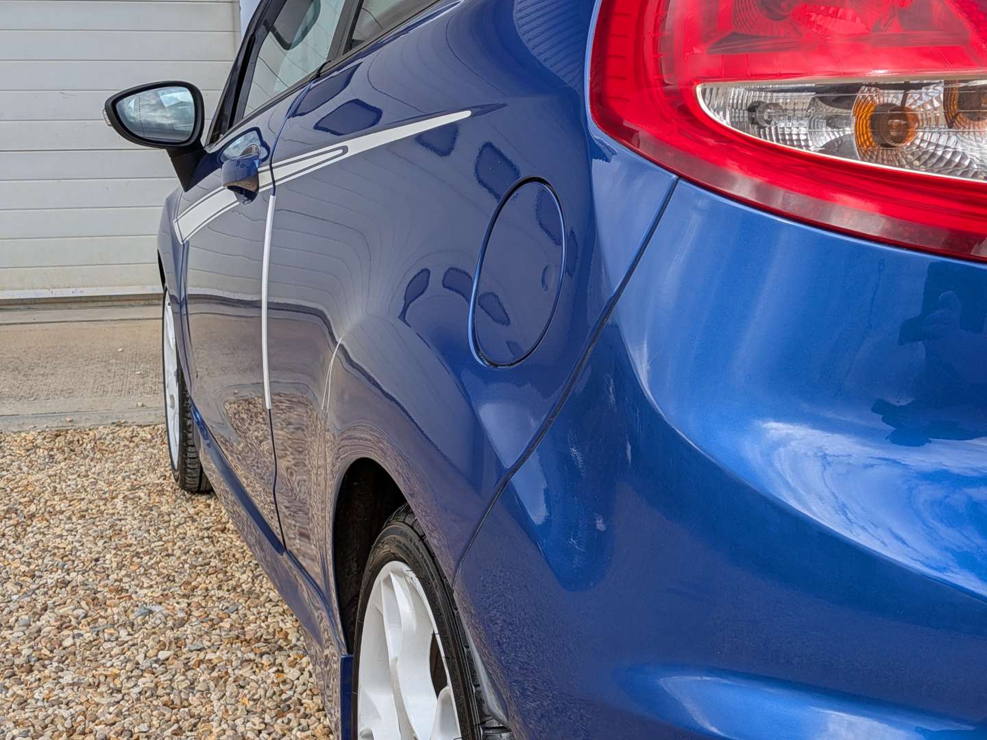 <p>2001 FORD FIESTA S1600</p>