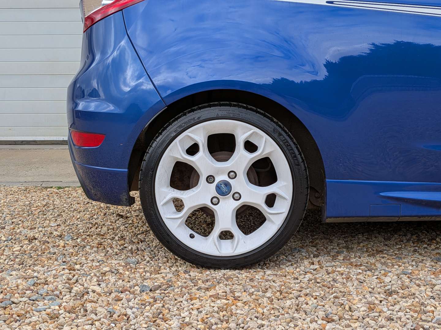 <p>2001 FORD FIESTA S1600</p>