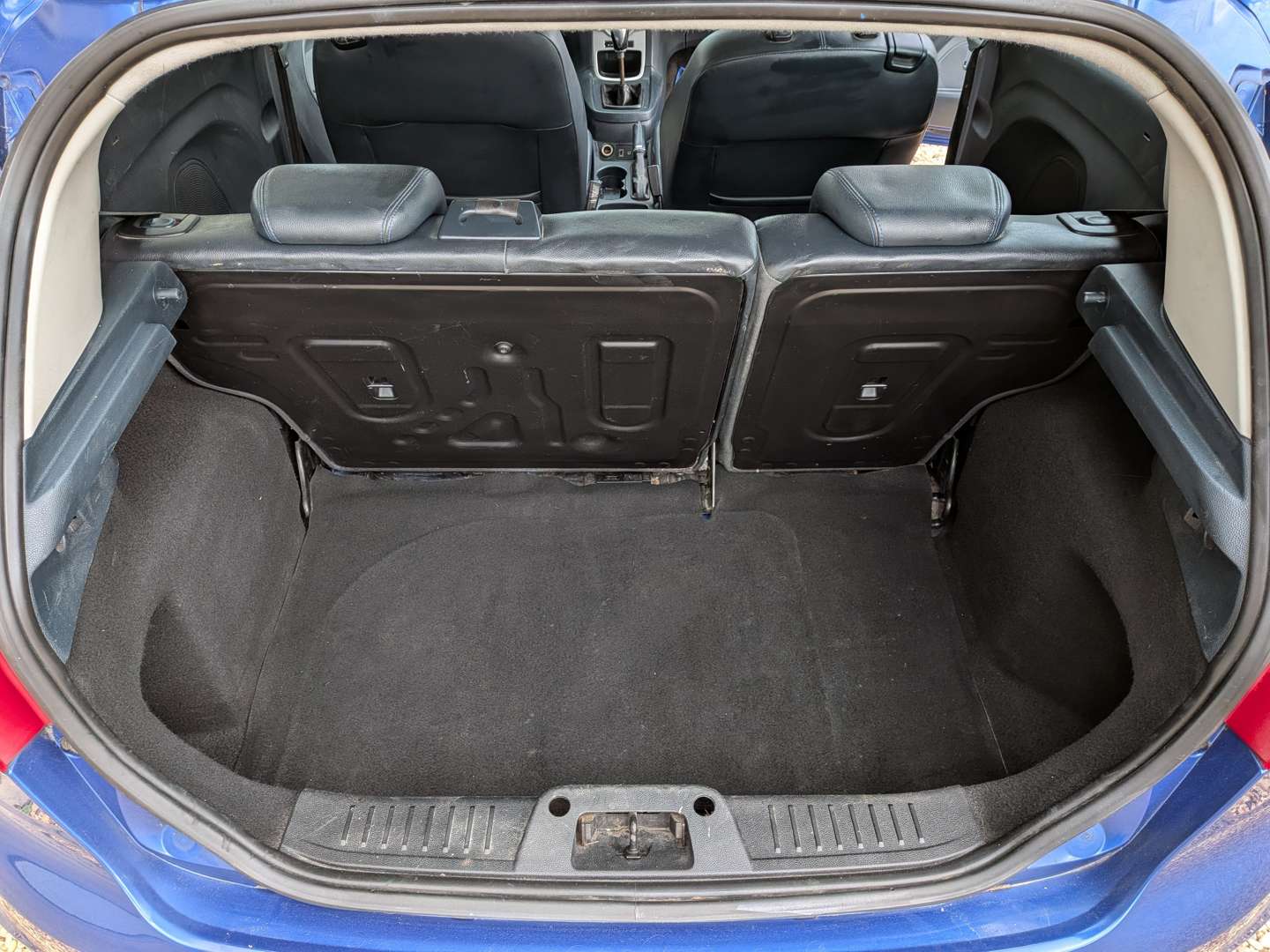 <p>2001 FORD FIESTA S1600</p>