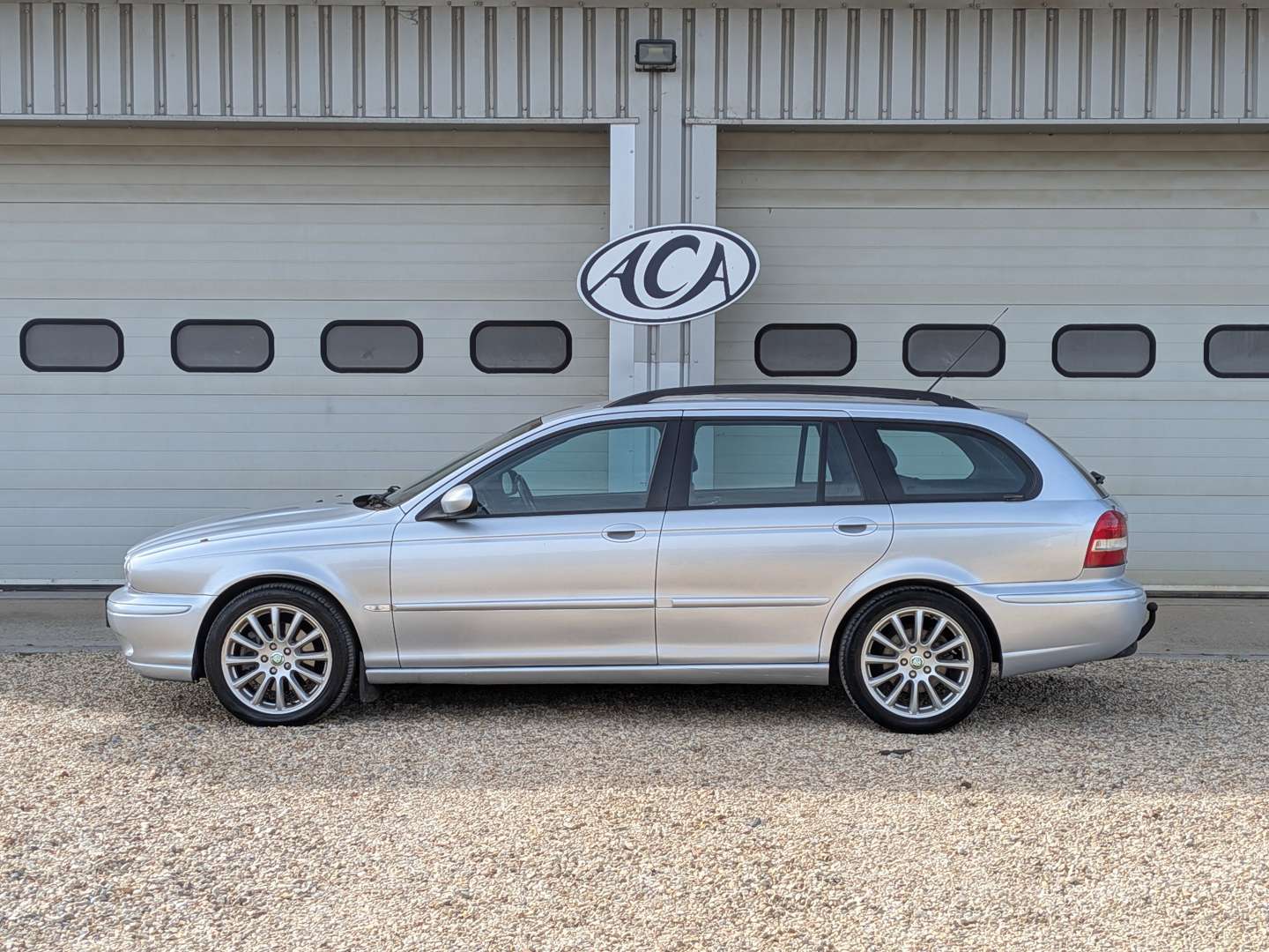 <p>2007 JAGUAR X-TYPE S D</p>