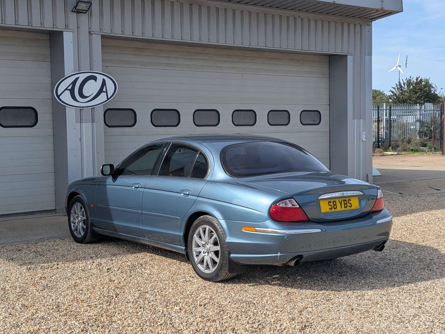 <p>2000 JAGUAR S-TYPE V6 SE AUTO</p>
