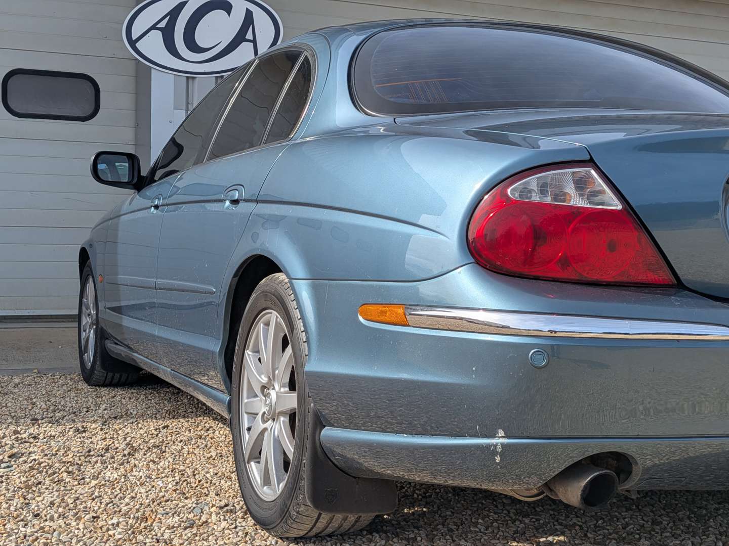 <p>2000 JAGUAR S-TYPE V6 SE AUTO</p>