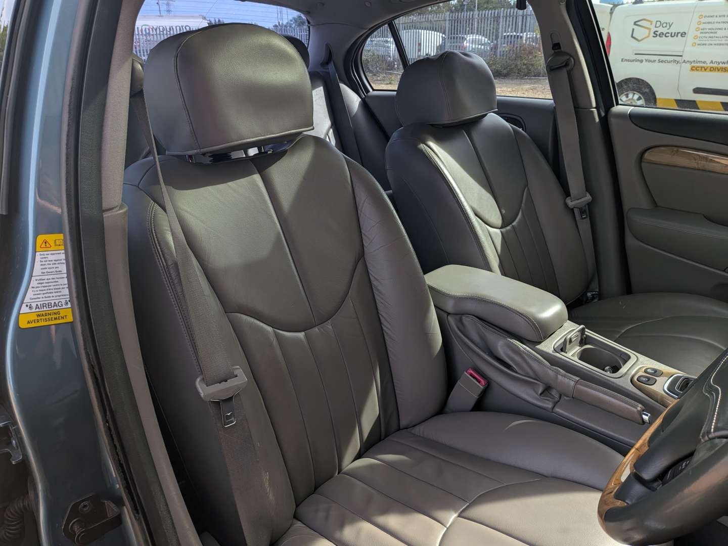 <p>2000 JAGUAR S-TYPE V6 SE AUTO</p>