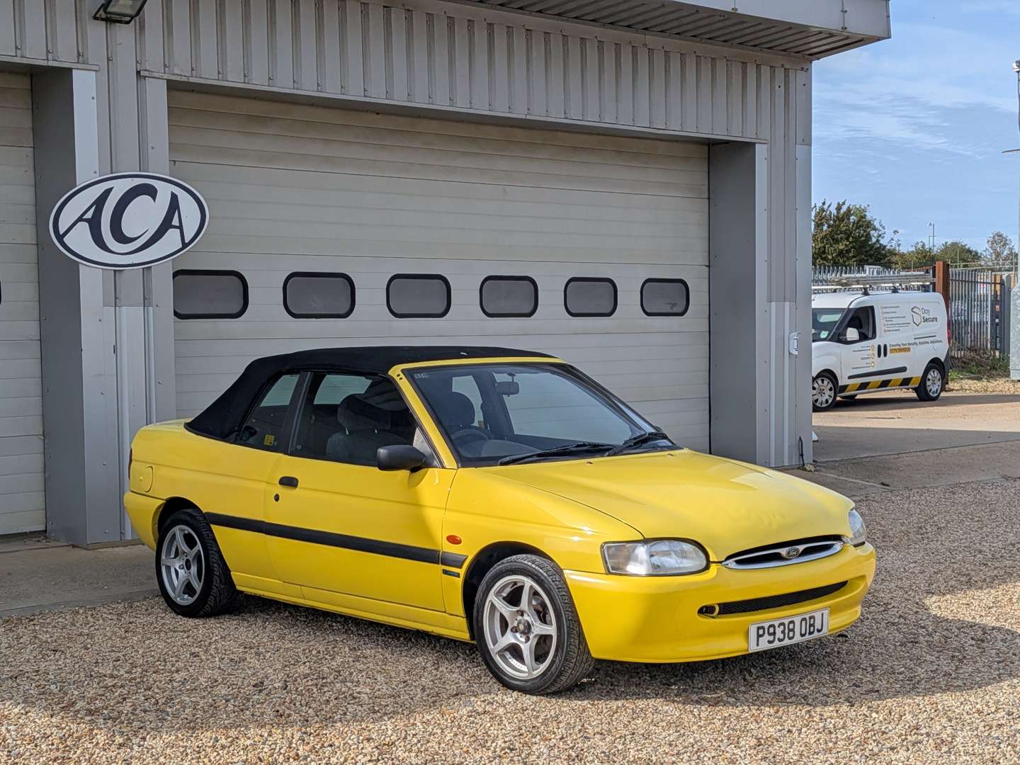<p>1996 FORD ESCORT CALYPSO CABRIOLET</p>