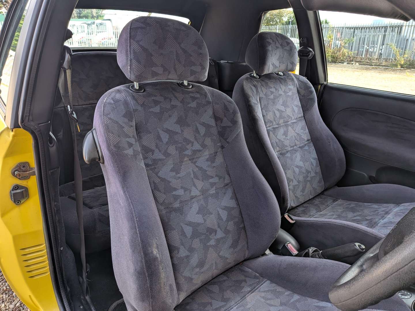 <p>1996 FORD ESCORT CALYPSO CABRIOLET</p>