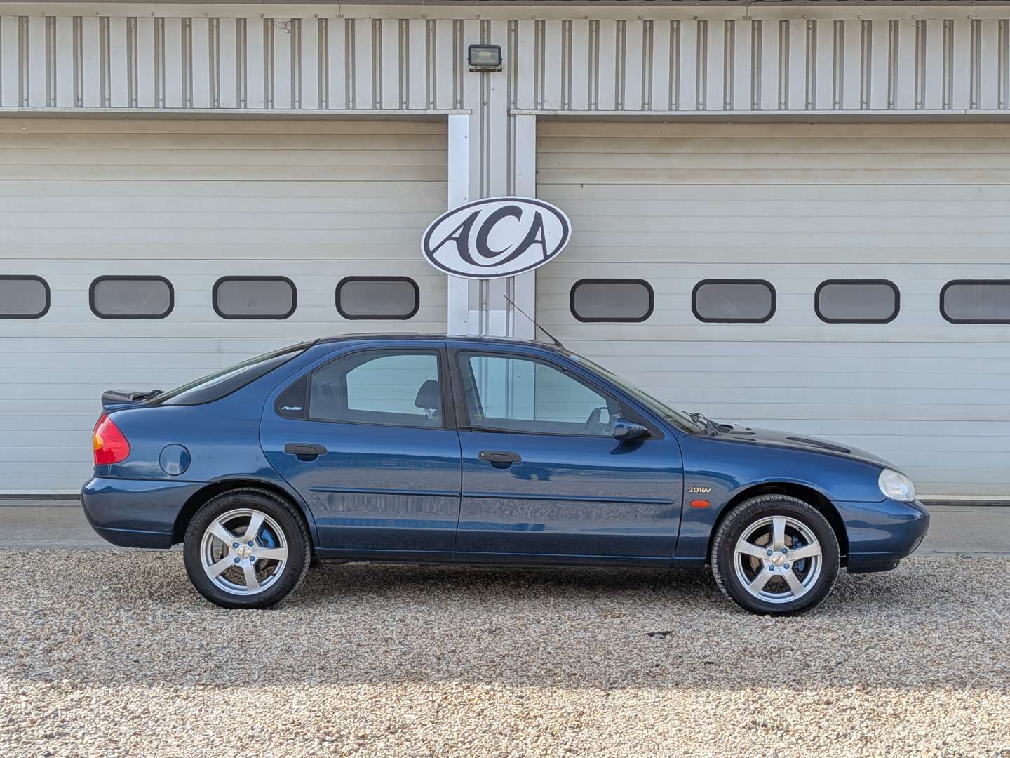 <p>2000 FORD MONDEO ZETEC</p>