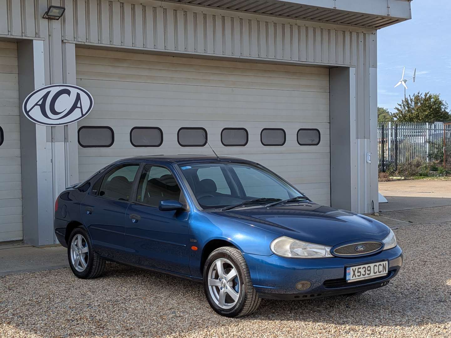 <p>2000 FORD MONDEO ZETEC</p>