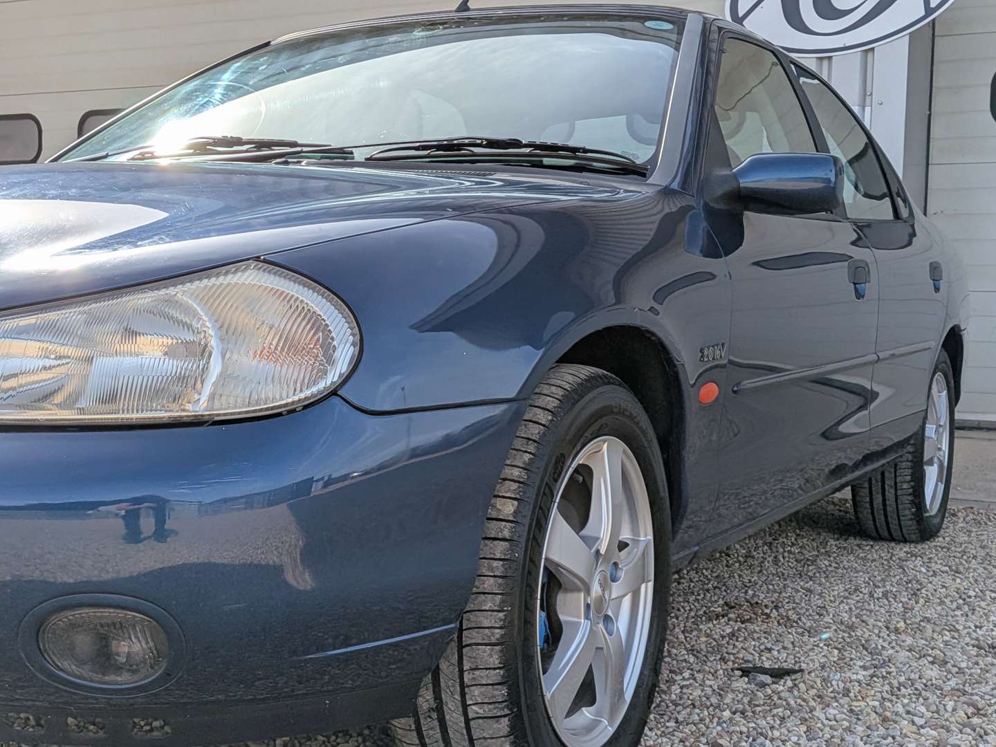 <p>2000 FORD MONDEO ZETEC</p>
