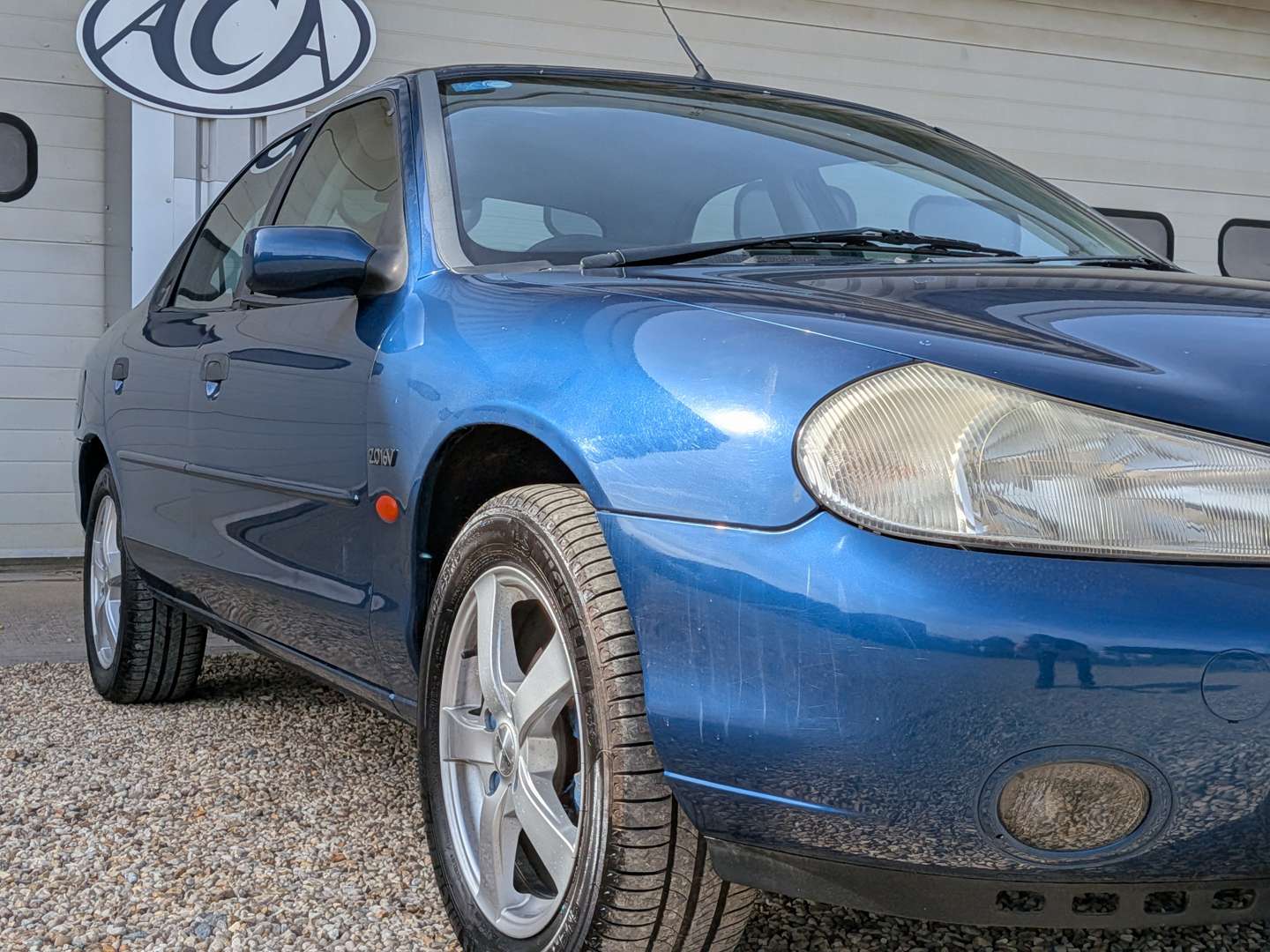 <p>2000 FORD MONDEO ZETEC</p>