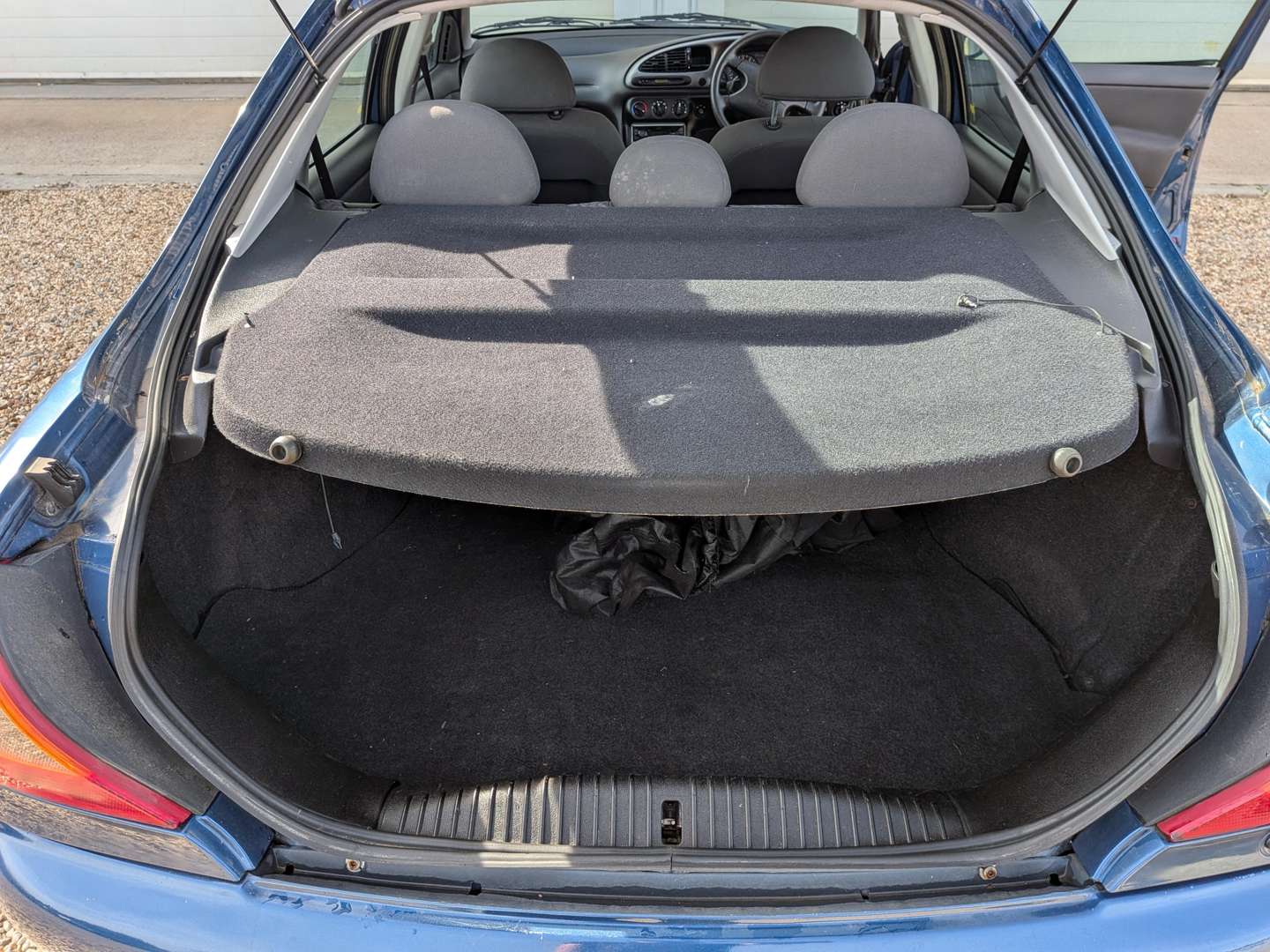 <p>2000 FORD MONDEO ZETEC</p>