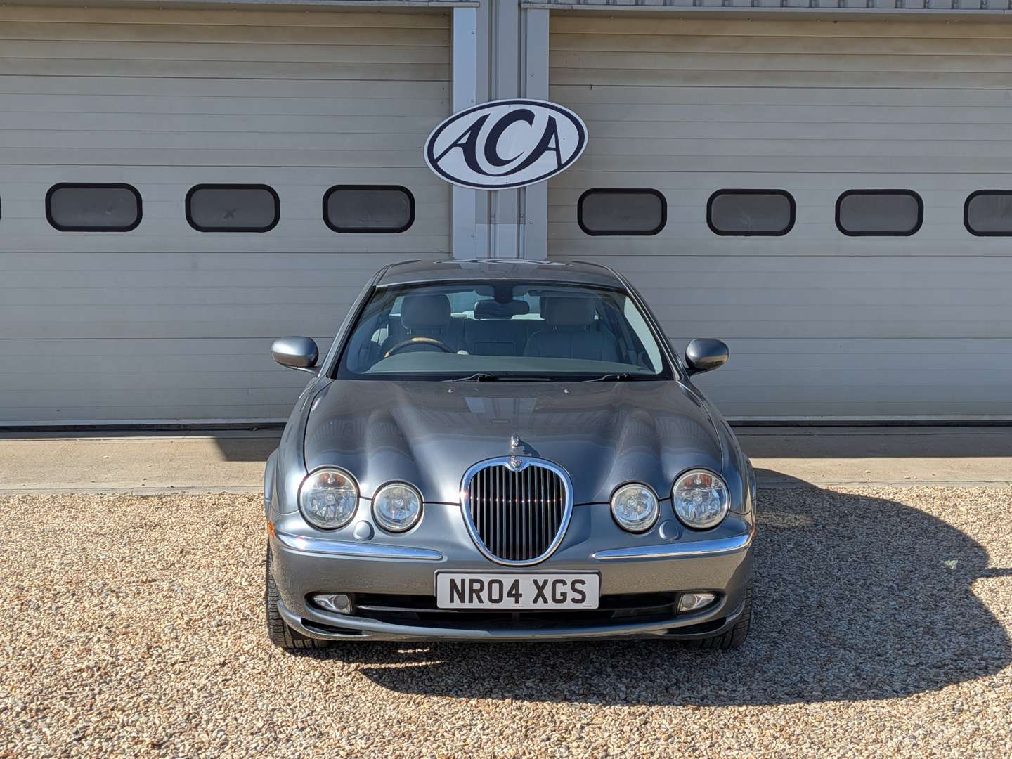 <p>2004 JAGUAR S-TYPE V6 SE AUTO</p>