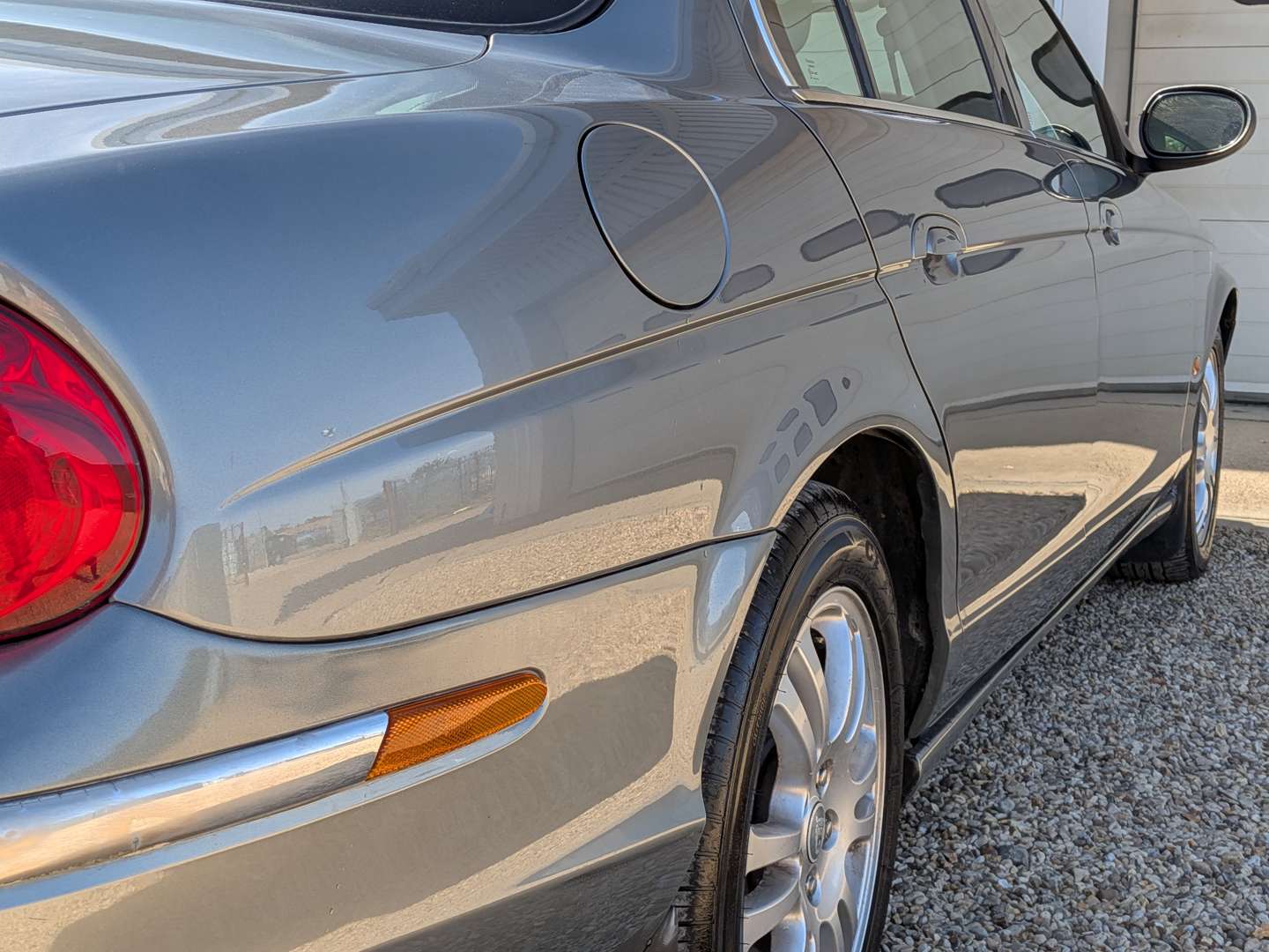 <p>2004 JAGUAR S-TYPE V6 SE AUTO</p>
