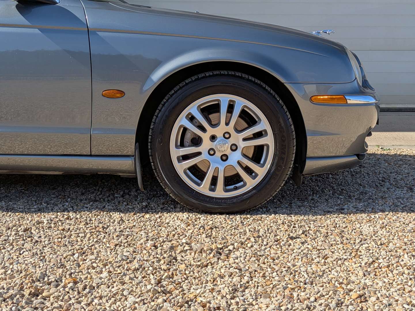 <p>2004 JAGUAR S-TYPE V6 SE AUTO</p>