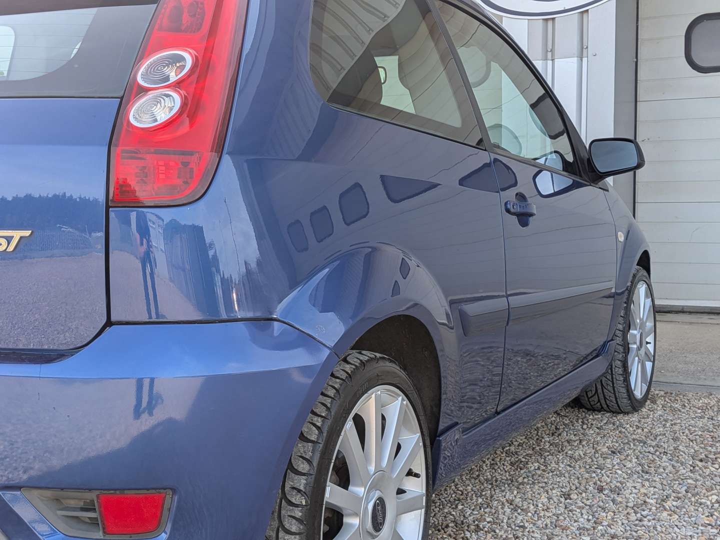 <p>2008 FORD FIESTA ST</p>