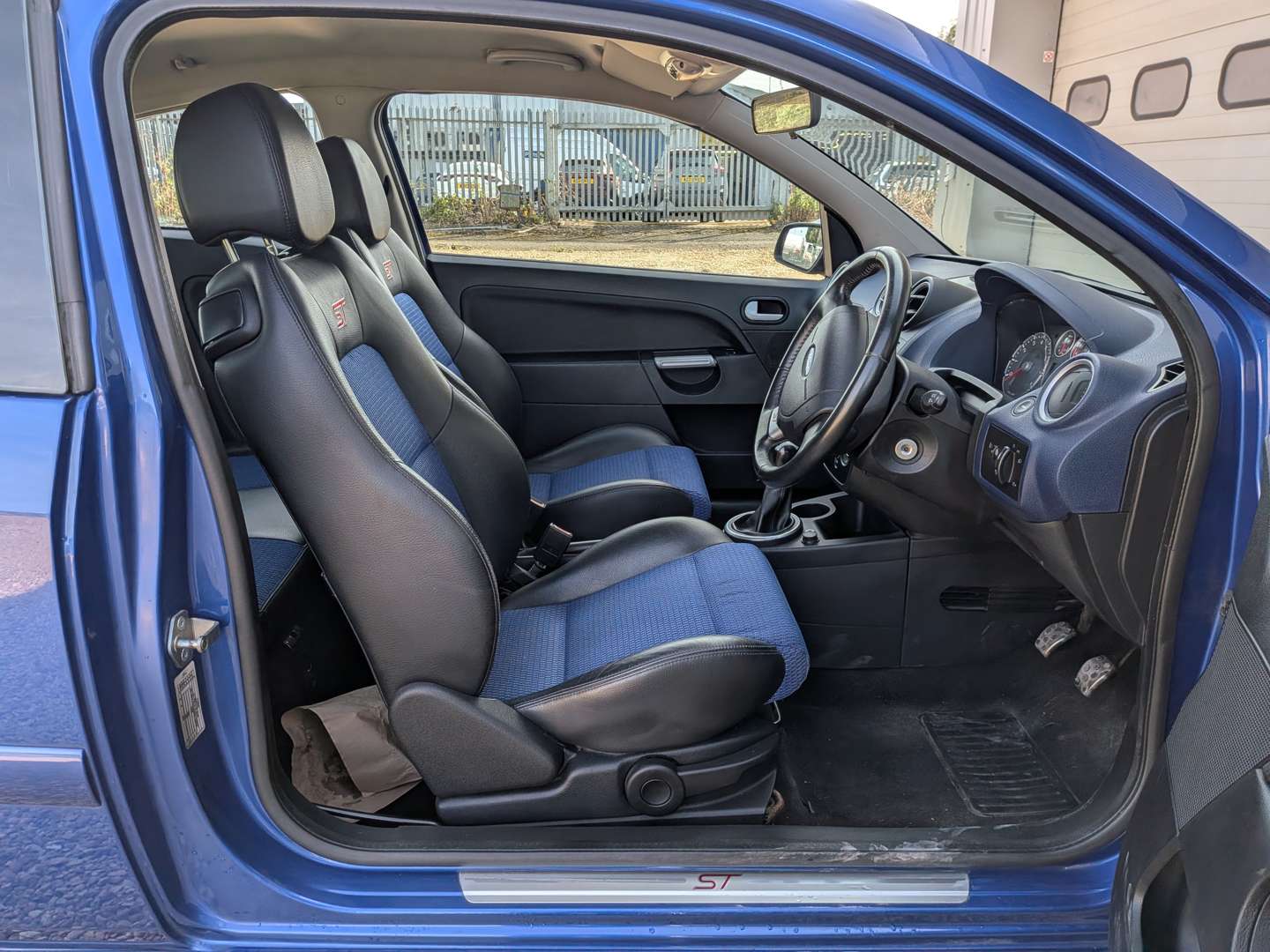 <p>2008 FORD FIESTA ST</p>