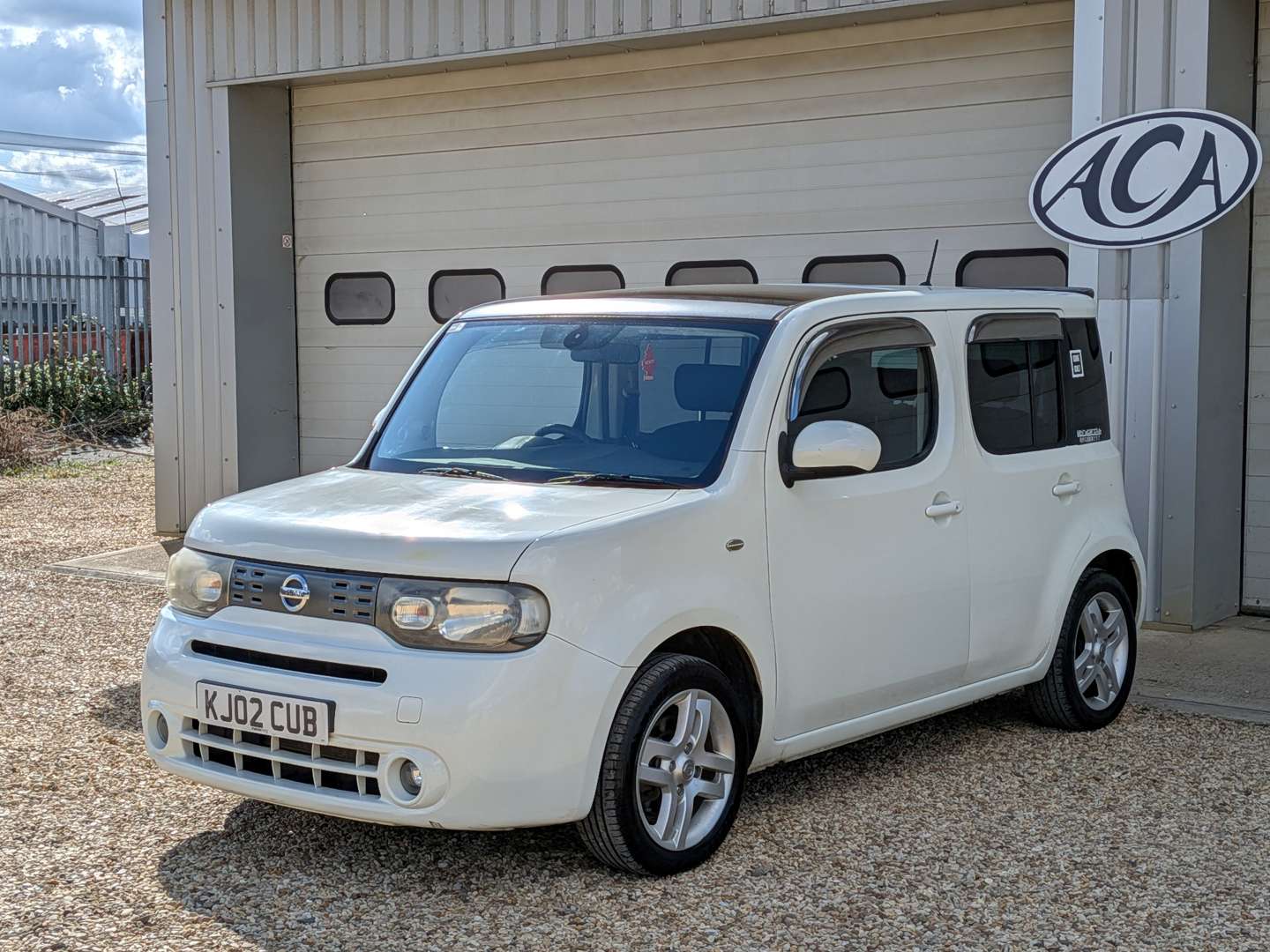 <p>2010 NISSAN CUBE KAIZEN CVT</p>