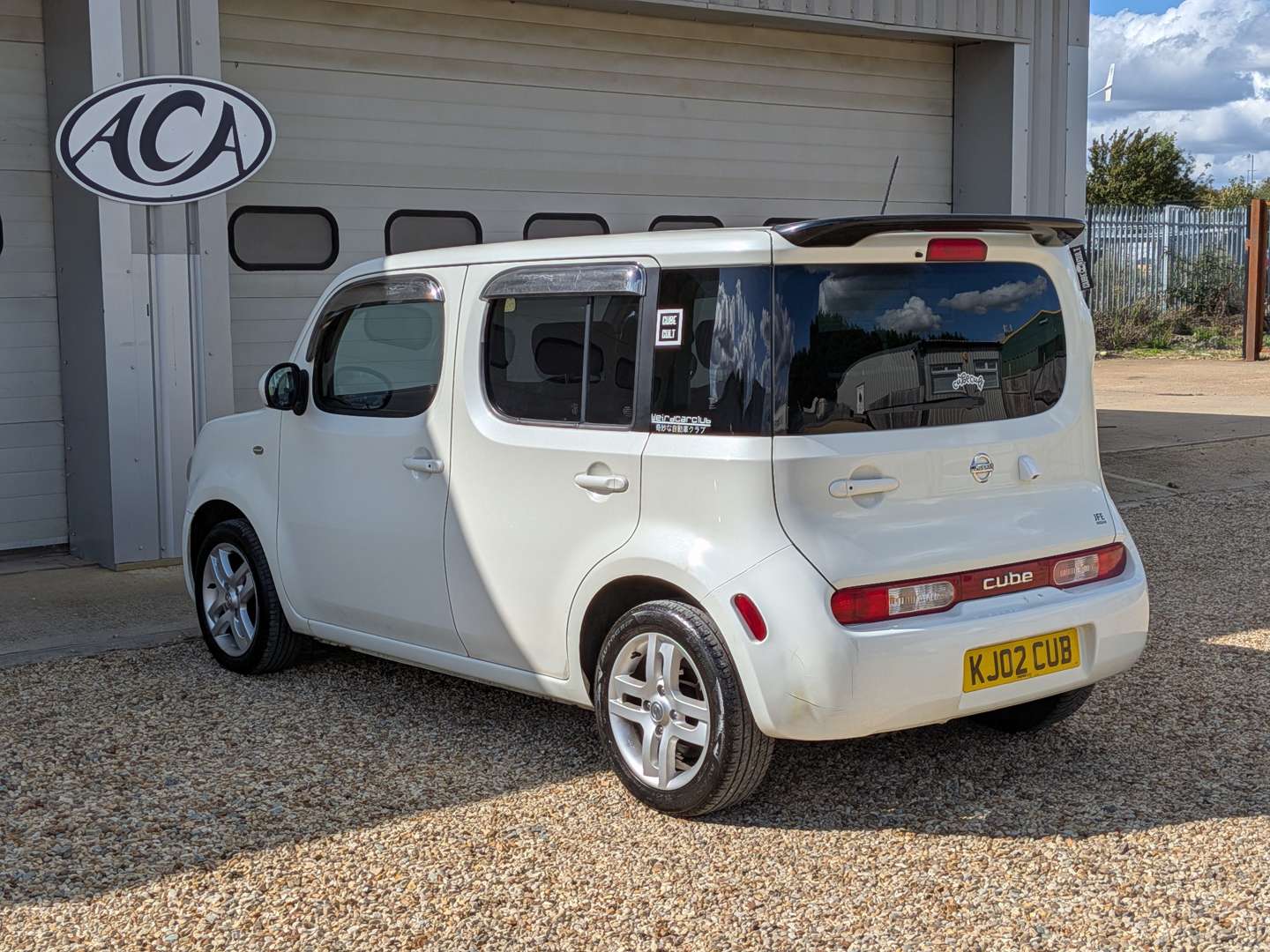 <p>2010 NISSAN CUBE KAIZEN CVT</p>